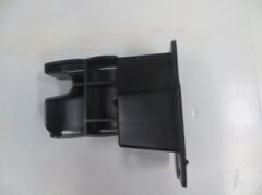 RENAULT CLIO- 4- HB- 13/16; ÖN TAMPON İÇ BAĞLANTI BRAKETİ SAĞ PLASTİK 620902055R