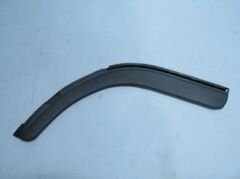 MITSUBISHI CANTER- FUSO- 06/12; ÇAMURLUK AĞZI PLASTİĞİ SOL (FE711/839/859E/859G) (BFN) MK403145