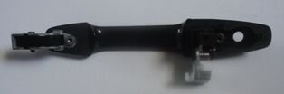 HONDA CIVIC- SD- 06/11; ÖN KAPI DIŞ AÇMA KOLU SOL SİYAH (BOYANIR TİP) (HUSHAN) 72180-S5A-J02