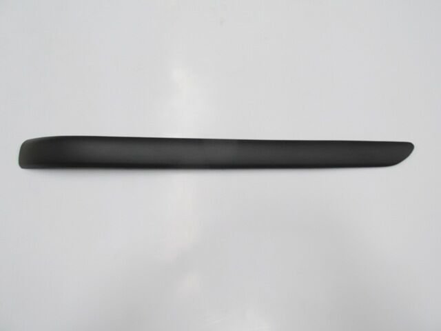 BMW 3 SERI- E46- SD- 02/05; ARKA TAMPON BANDI SAĞ PÜTÜRLÜ SİYAH (SENSÖR DELİKSİZ) (TW) 51127030604