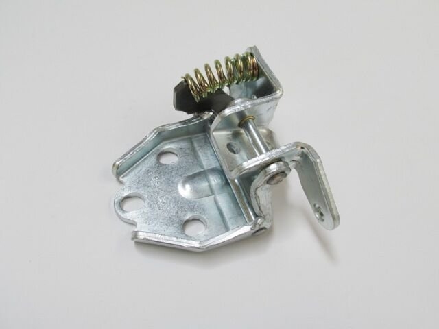 MITSUBISHI CANTER- FE515- 98/06; ÖN KAPI ALT MENTEŞESİ SOL (TYG) MC145725