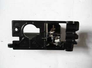 HYUNDAI ACCENT- ERA- 06/12; ÖN KAPI İÇ AÇMA KOLU SAĞ AÇIK GRİ (HUSHAN) 82620-1E000-AR
