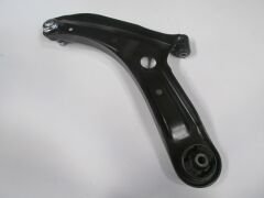 HYUNDAI I10- 13/19; ÖN ALT TABLA SAĞ (BURÇLU/ROTİLLİ)(SALINCAK) (SH) 54501B9000