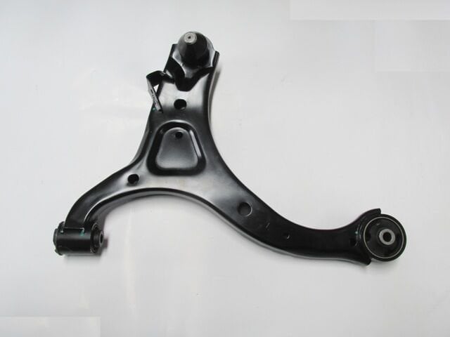 HYUNDAI SANTA FE- 06/10; ÖN ALT TABLA SOL BURÇLU/ROTİLLİ (SALINCAK) (SH) 54500-2B000