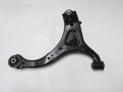 HYUNDAI SANTA FE- 06/10; ÖN ALT TABLA SOL BURÇLU/ROTİLLİ (SALINCAK) (SH) 54500-2B000