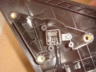 HYUNDAI SONATA- 03/05; KAPI AYNASI SOL ELEKTRİKLİ SİYAH 3PİNLİ (BFN) 87605-38250EB