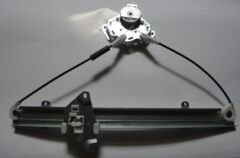 MITSUBISHI LANCER- C62- 88/91; ÖN CAM KRİKOSU SAĞ ELEKTRİKLİ/MOTORSUZ MB546636