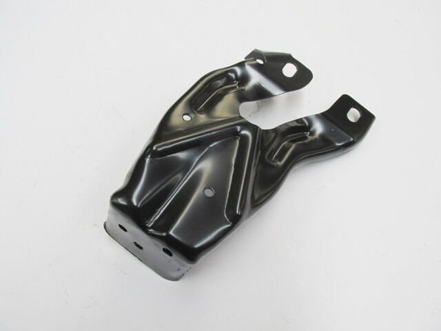 NISSAN SKYSTAR- PICK UP- D22- 97/02; ÖN TAMPON İÇ BRAKETİ SOL (TW) 62215-3S500