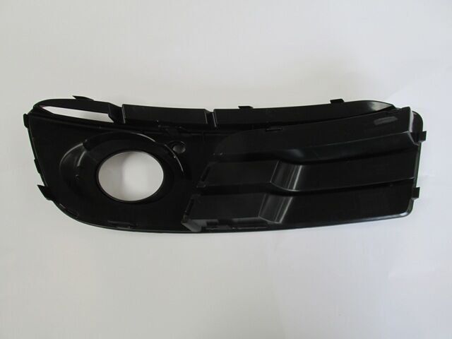 AUDI Q5- 13/16; SİS LAMBA KAPAĞI SAĞ (SİS DELİĞİ NİKELAJLI) (TW) 8R0807682JBJI