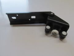 RENAULT TRAFIC- 2- 04/14; SÜRGÜLÜ KAPI ORTA RAY BAĞLANTISI SAĞ 7700312372