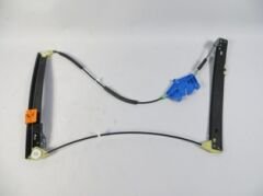AUDI A4- 05/08; ÖN CAM KRİKOSU SAĞ ELEKTRİKLİ/MOTORSUZ 4KAPI (TW) 8E0837462B