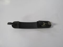 VOLKSWAGEN GOLF- 4- 98/04; ARKA KAPI DIŞ AÇMA KOLU SOL SİYAH (PÜTÜRLÜ TİP) (HUSHAN) 373837205
