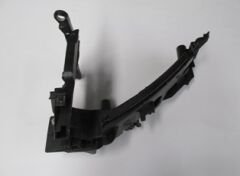 AUDI Q5- 10/12; FAR ALT BAĞLANTI BRAKETİ KÖŞE SAĞ PLASTİK (BFN) 8R0805608
