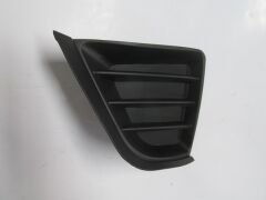 TOYOTA COROLLA- NDE180- 13/16; SİS LAMBA KAPAĞI SAĞ SİYAH (SİS DELİKSİZ) (TW) 81481-02420