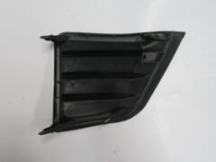 TOYOTA COROLLA- NDE180- 13/16; SİS LAMBA KAPAĞI SAĞ SİYAH (SİS DELİKSİZ) (TW) 81481-02420