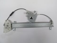 HYUNDAI ELANTRA- 95/97; ÖN CAM KRİKOSU SAĞ ELEKTRİKLİ/MOTORSUZ (ÜÇGEN TİP) 82404-28101