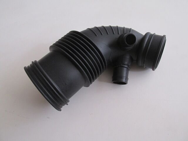 BMW 3 SERI- F30- 12/18; HAVA FİLTRE HORTUMU 13717597586