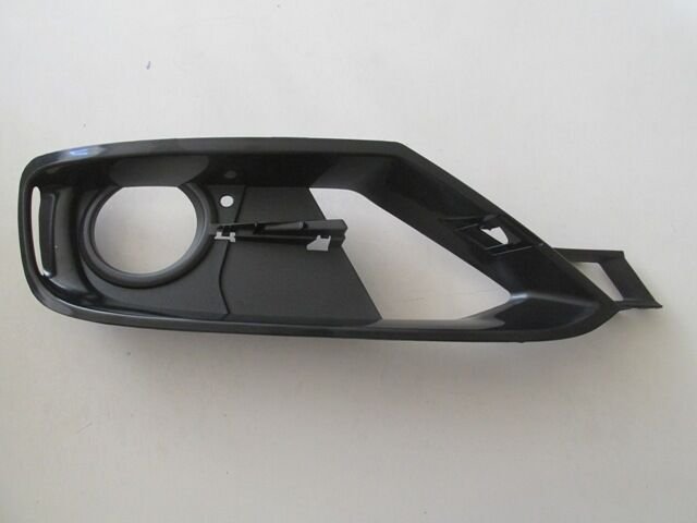 BMW 3 SERI- F30- 12/14; SİS LAMBA KAPAĞI SAĞ SİS DELİKLİ (SPORT LINE) (TW) 51117300740
