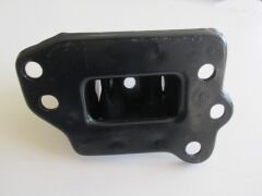 OPEL CORSA- C- 04/06; ÖN TAMPON DEMİRİ BAĞLANTI AYAĞI SAĞ (ŞASİ UCUNA BAĞLANAN) 9165535