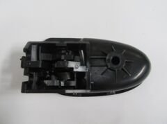 TOYOTA YARIS- 06/11; ÖN/ARKA KAPI İÇ AÇMA KOLU SAĞ SİYAH (HUSHAN) 69205-52070-B1