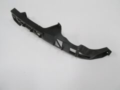 MAZDA 3- SD- 03/06; ÖN TAMPON BRAKETİ İÇ SAĞ (FAR ALTINA BAĞLANAN) (TYG) BN8V-50-151B