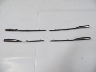 DACIA SANDERO- 13/16; ÖN PANJUR NİKELAJ ÇITASI 4 PARÇA (SET) (TYG) 620724784R