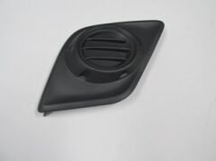 TOYOTA HILUX- PICK UP- 15/19; SİS LAMBA KAPAĞI SAĞ SİS DELİKSİZ (LM) 52127-0K200