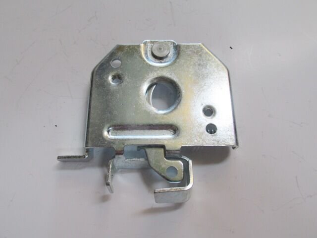 RENAULT CLIO- 2- SD- 98/01; KAPUT KİLİDİ 7700352729