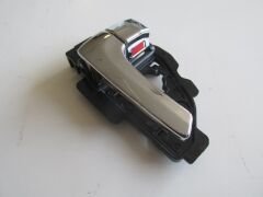 HYUNDAI IX35- 10/15; ÖN KAPI İÇ AÇMA KOLU SOL NİKELAJLI (EURO BODY) 82610-2S010