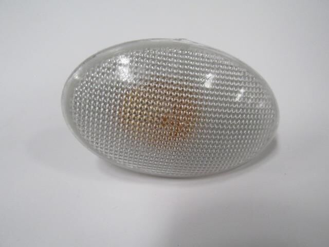 OPEL CORSA- C- 00/03; ÇAMURLUK SİNYALİ FÜME SAĞ/SOL AYNI (ADET) 93176063