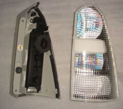 FORD FOCUS- STW- 98/05; MODİFİYE STOP LAMBASI SAĞ/SOL SET 4 PARÇA BEYAZ (STEYŞIN WAGON)(TYC) 1233322