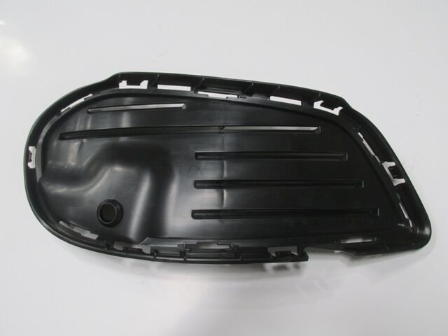 MERCEDES C CLASS- W205- 14/17; SİS LAMBA KAPAĞI BRAKETİ SOL SENSÖR DELİKLİ (AMG)(TW) 2058854023