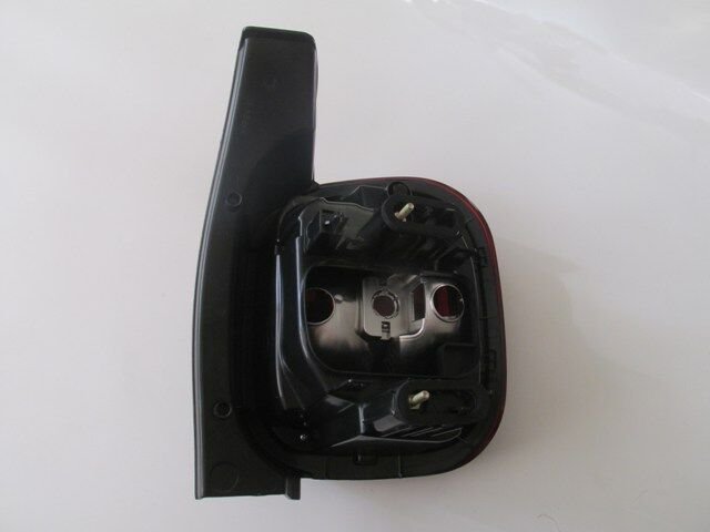 DACIA DUSTER- 18/21; STOP LAMBASI SOL KIRMIZI/BEYAZ (MARS) 265558217R