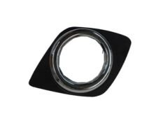 TOYOTA RAV4- 09/10; SİS LAMBA KAPAĞI SAĞ SİYAH SİS DELİKLİ (NİKELAJ ÇERÇEVELİ) 52127-0R010