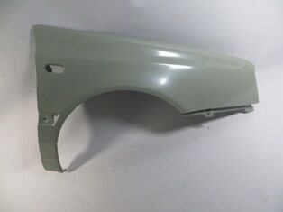 VOLKSWAGEN GOLF- 3- 92/98; ÖN ÇAMURLUK DELİKLİ SAĞ GRİ BOYALI (SIMYI) 1H0821106