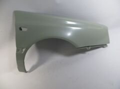 VOLKSWAGEN GOLF- 3- 92/98; ÖN ÇAMURLUK DELİKLİ SAĞ GRİ BOYALI (SIMYI) 1H0821106