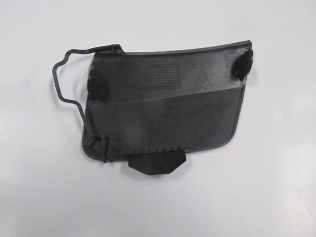 VOLKSWAGEN JETTA- 6- 14/18; ARKA TAMPON ÇEKİ DEMİRİ KAPAĞI (KARLIĞA TAKILAN)(TW) 5C6807441D9B9