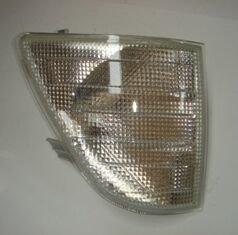 MERCEDES SPRINTER- 95/00; ÖN SİNYAL SAĞ BEYAZ (MARS) 9018200221