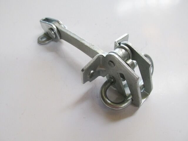 FIAT PALIO- 05/13; ARKA KAPI DURDURUCUSU SAĞ/SOL AYNI (ADET) (KAPI GERGİSİ) 46845412