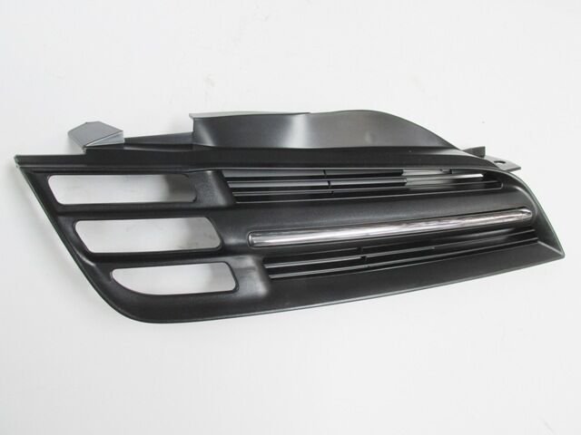 NISSAN MICRA- K12- 03/06; ÖN PANJUR SAĞ SİYAH (NİKELAJ KAPLAMALI) (3 SİNYALLİ TİP) (TW) 62320-AX600