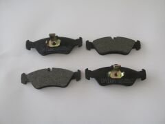 MERCEDES SPRINTER- 95/00; ARKA FREN BALATASI (KULAKLI)(KABLOSUZ)(DİSK)(156,3X54,8X17,5) (BRAMAX) 2D0698451