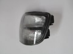 MITSUBISHI PAJERO- 98/00; ÖN SİNYAL SOL SİYAH (CASP) MR387543