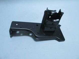 OPEL CORSA- D- 07/14; ÖN TAMPON DEMİRİ BAĞLANTI AYAĞI SOL (ŞASİ UCUNA BAĞLANAN) 13191880