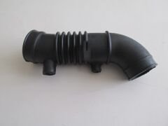 MAZDA 323- FAMILIA- 95/97; HAVA FİLTRE HORTUMU 1.8CC B6BF-13-220