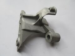 RENAULT MEGANE- 4- SD/HB- 16/20; MOTOR BEŞİĞİ BAĞLANTI AYAĞI SAĞ (BEŞİK DARBE EMİCİ) (ALÜMİNYUM) 548500910R
