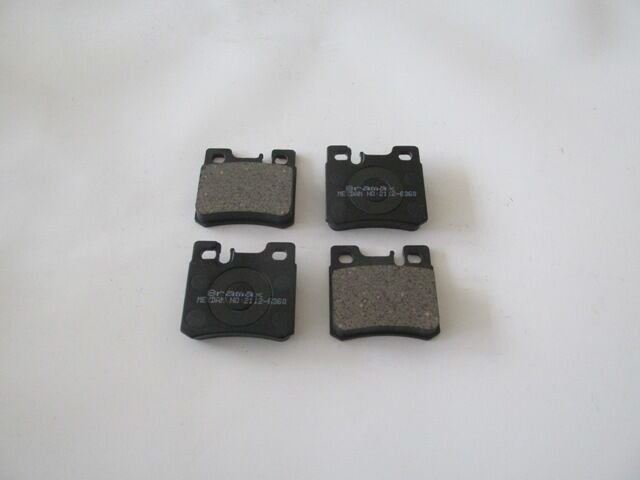 MERCEDES C CLASS- W202- 93/99; ARKA FREN BALATASI (KABLOSUZ)(DİSK) (61,8X58,1X13,5)(BRAMAX) A0024200120