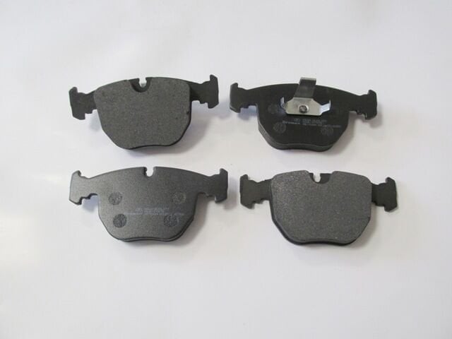 BMW 5 SERI- E39- 01/03; ÖN FREN BALATASI (KABLOSUZ)(DİSK) (156,5X73,3X18,3) (BRAMAX) 34112157589