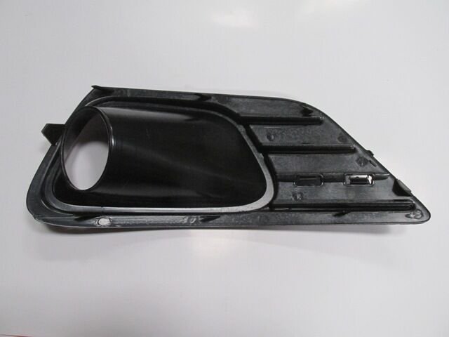 FIAT LINEA- 12/17; SİS LAMBA KAPAĞI SOL SİS DELİKLİ 735547963