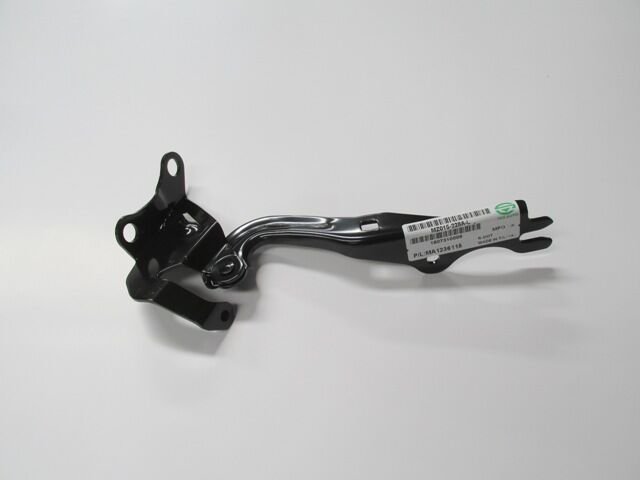 MAZDA 3- SD/HB- 03/06; KAPUT MENTEŞESİ SOL (TW) B32H-52-420A