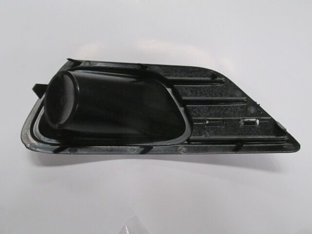 FIAT LINEA- 12/17; SİS LAMBA KAPAĞI SOL SİS DELİKSİZ 735547958